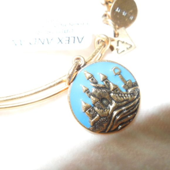 NWT Alex & Ani Sandcastle Expandable Gold Bangle - Picture 2 of 3
